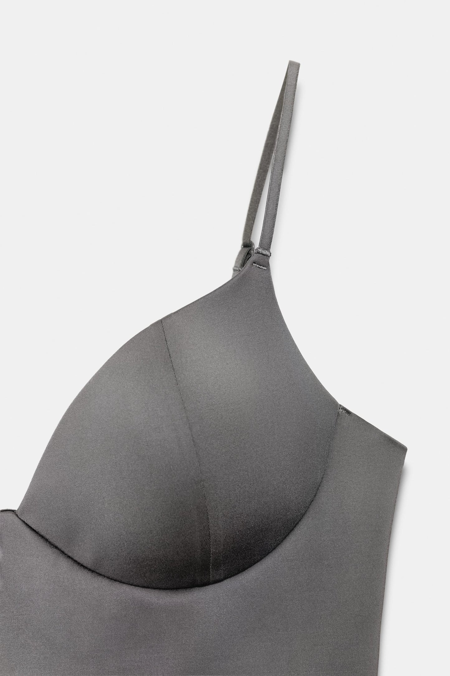 #8C8484, Plomb foncé